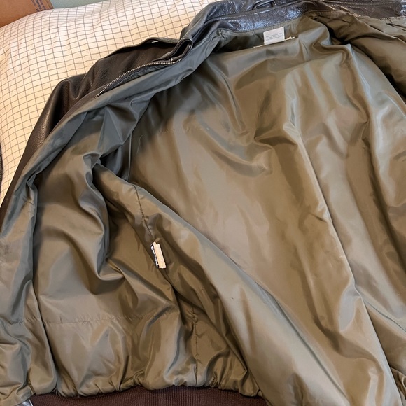 LL Bean Flying Tiger Leather Bomber Jacket Made in USA - Picture 6 of 10